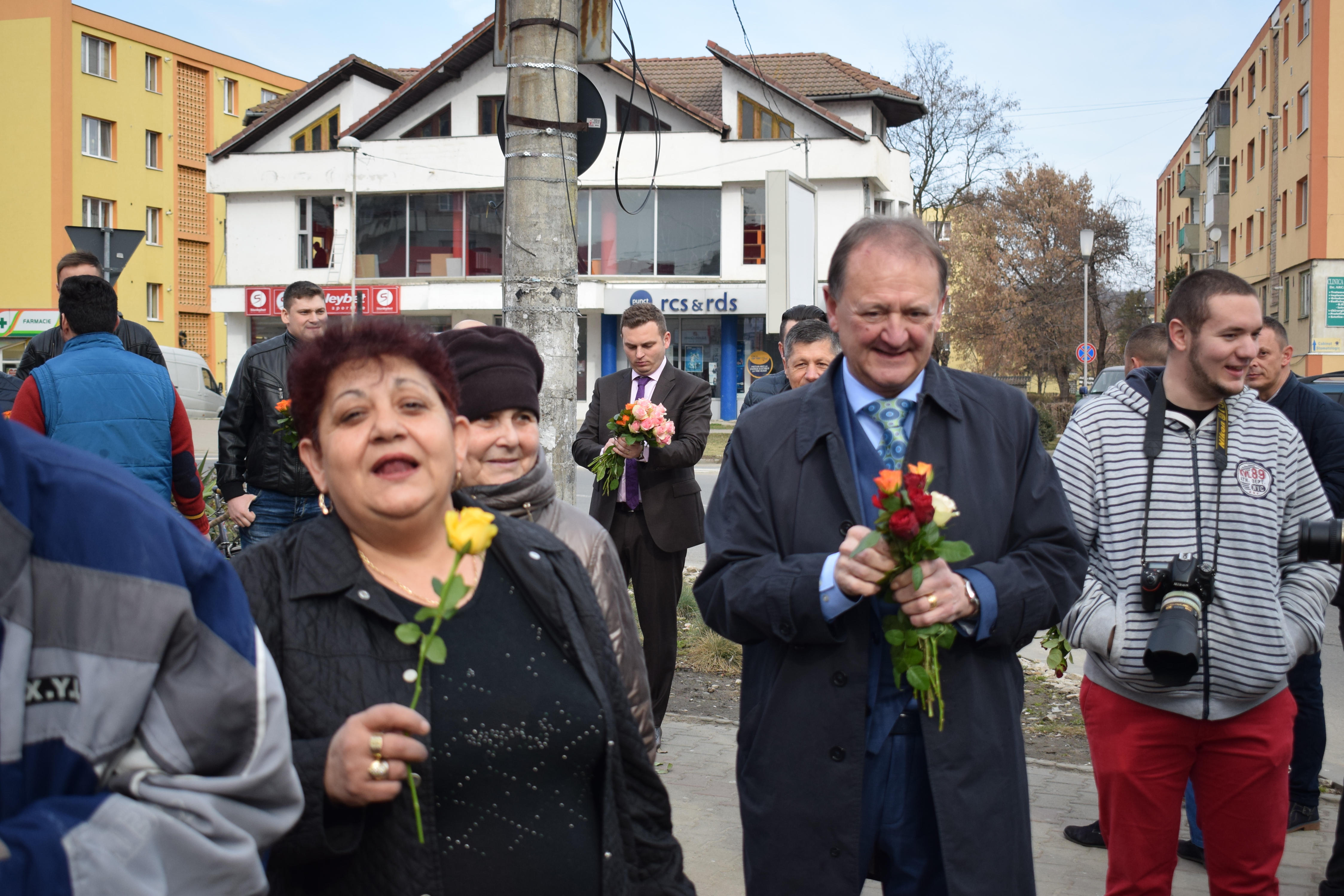 Flori de 8 Martie de la PSD Turda